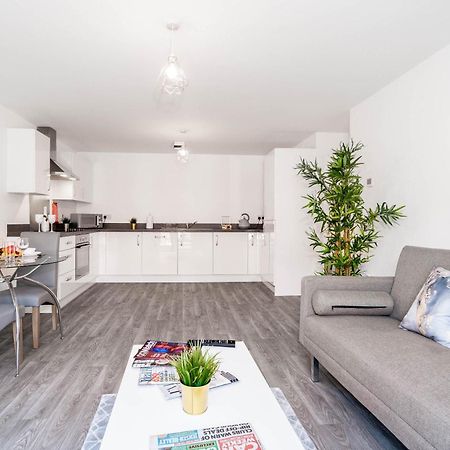 Luxury Apartment - Twin Beds - Selly Oak - Off-Street Parking - Free Netflix & Wifi - Top Rated 9Cc Birmingham Exteriör bild