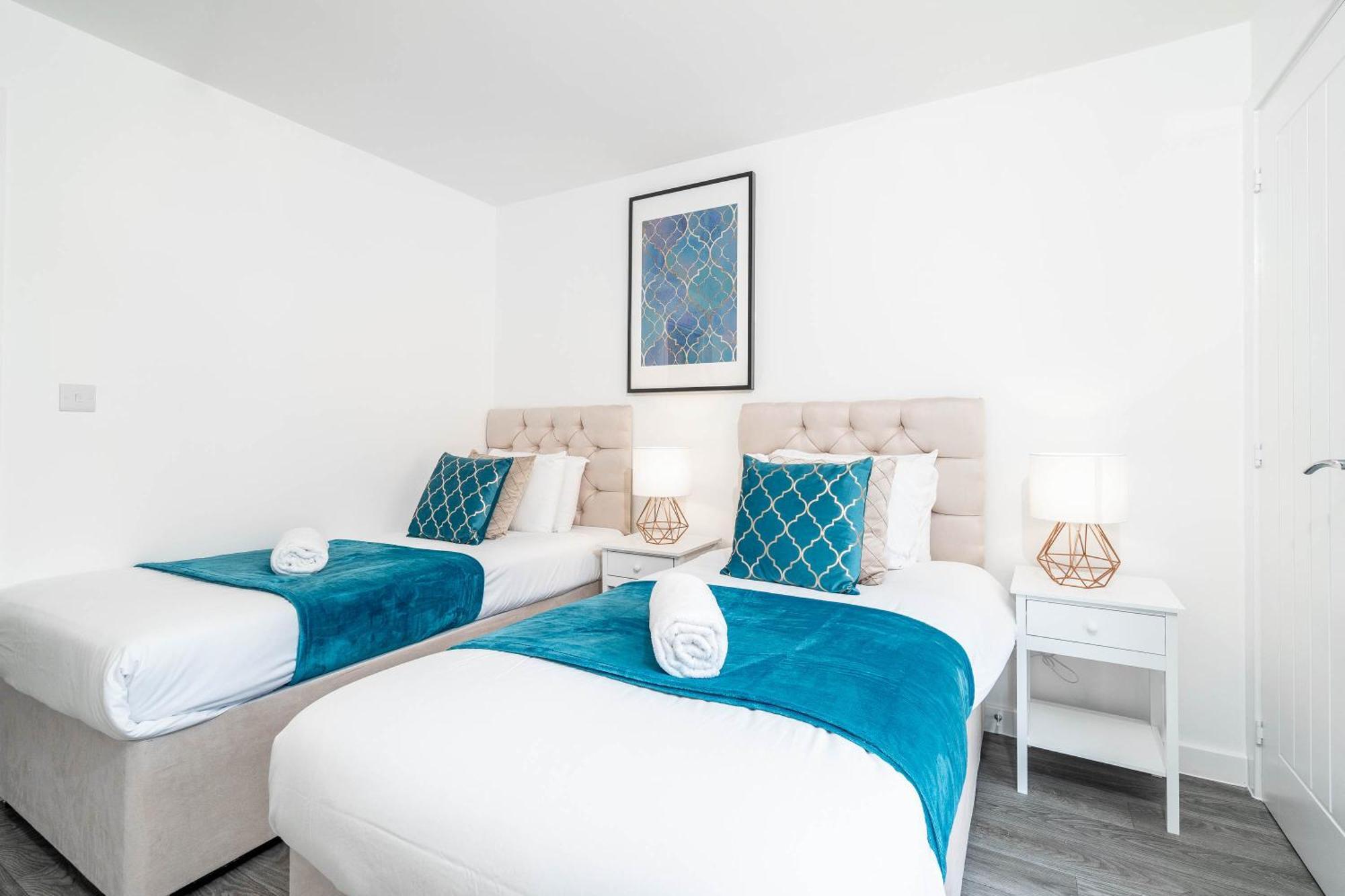 Luxury Apartment - Twin Beds - Selly Oak - Off-Street Parking - Free Netflix & Wifi - Top Rated 9Cc Birmingham Exteriör bild