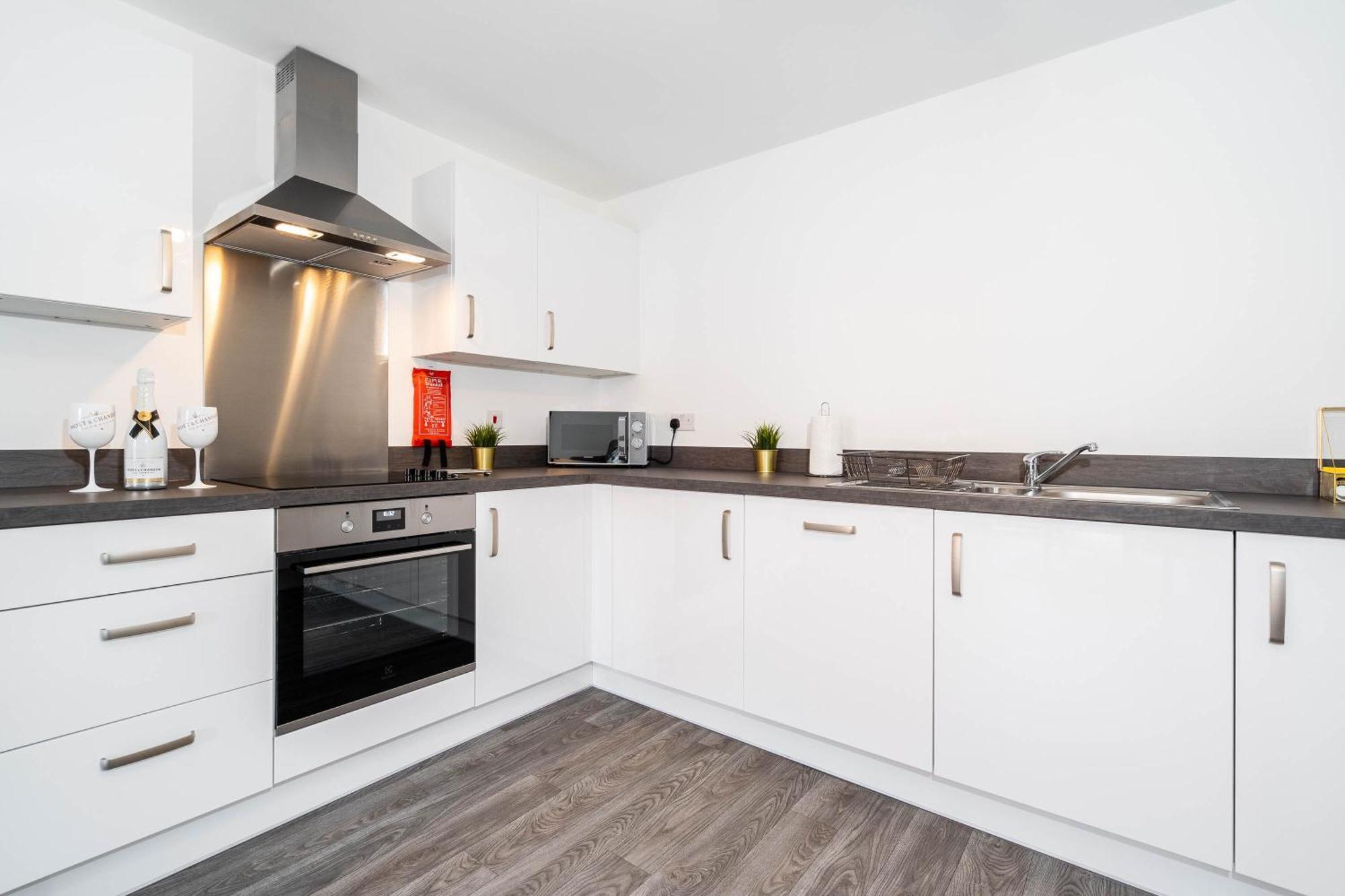Luxury Apartment - Twin Beds - Selly Oak - Off-Street Parking - Free Netflix & Wifi - Top Rated 9Cc Birmingham Exteriör bild